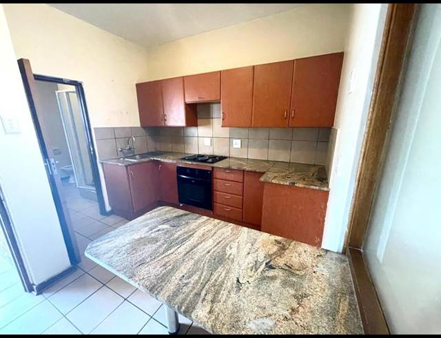 1 BEDROOM APARTMENT FOR SALE IN DASSIE RAND